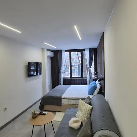 아파트 Malavi F4 Center *