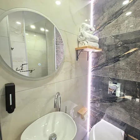 Apartament Malavi F4 Center